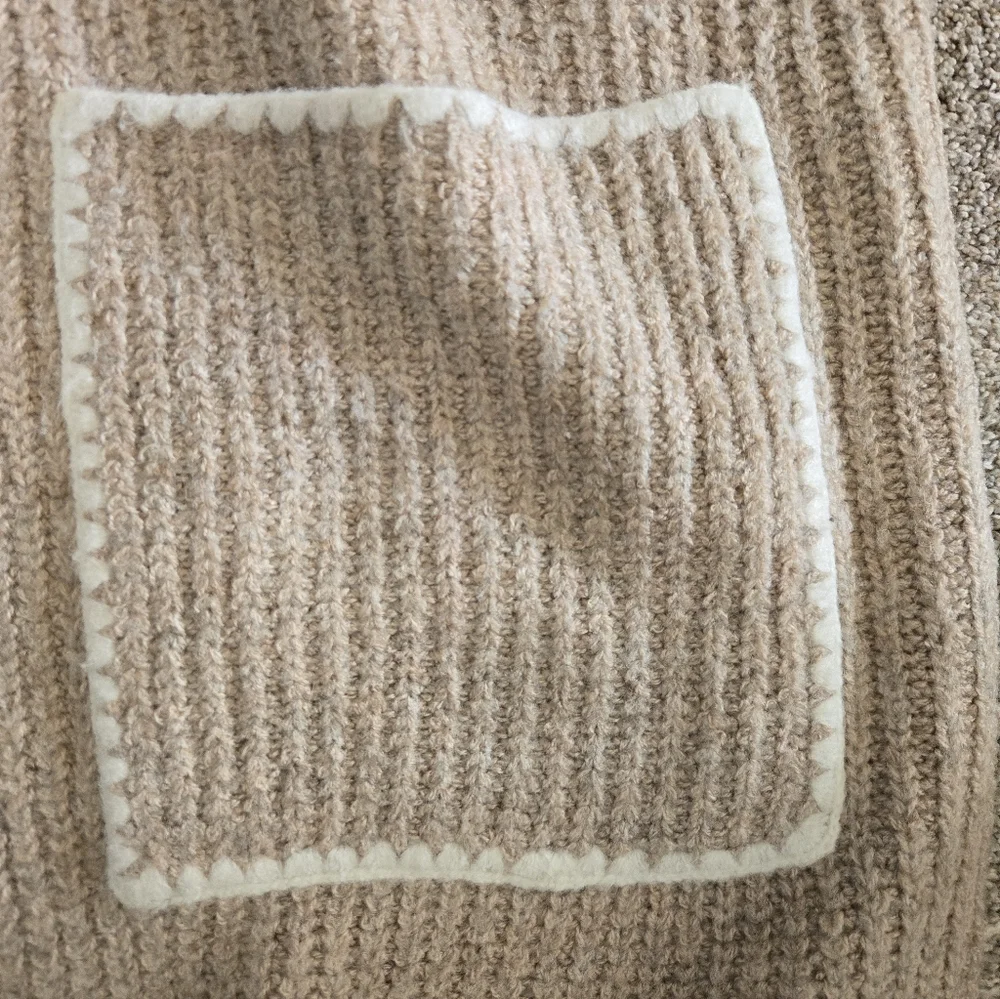 Anthropologie Beige and Cream Cardigan: NWT - Picture 6 of 7